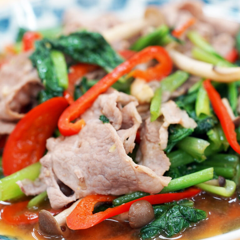 豚肉と小松菜のエスニック炒め