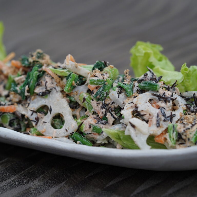 小松菜とれんこんのシャキシャキサラダ